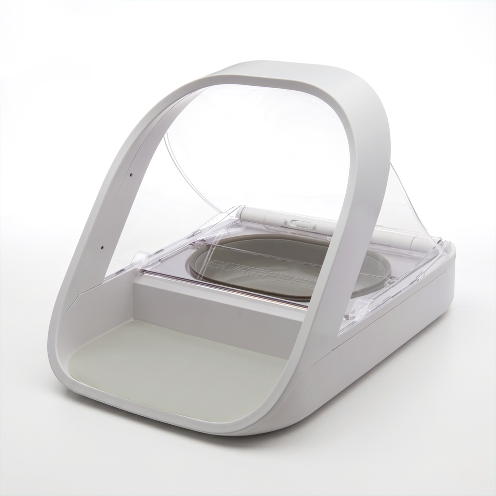 Photo of the SureFeed Connect pet feeder, equipped with RFID technology to prevent unauthorized pets from stealing food, designed for multi-pet households.